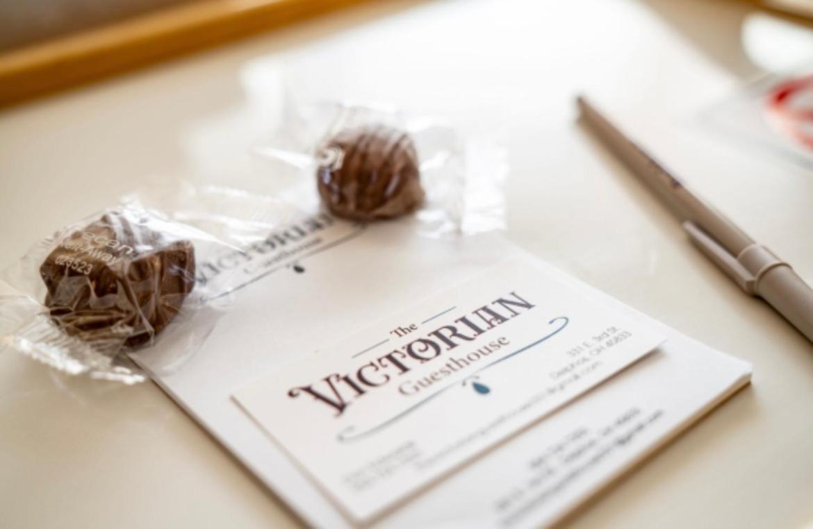 The Victorian Guesthouse Delphos Eksteriør bilde